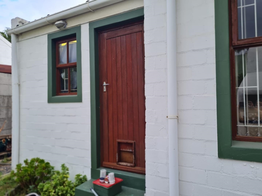 2 Bedroom Property for Sale in Bellair Western Cape